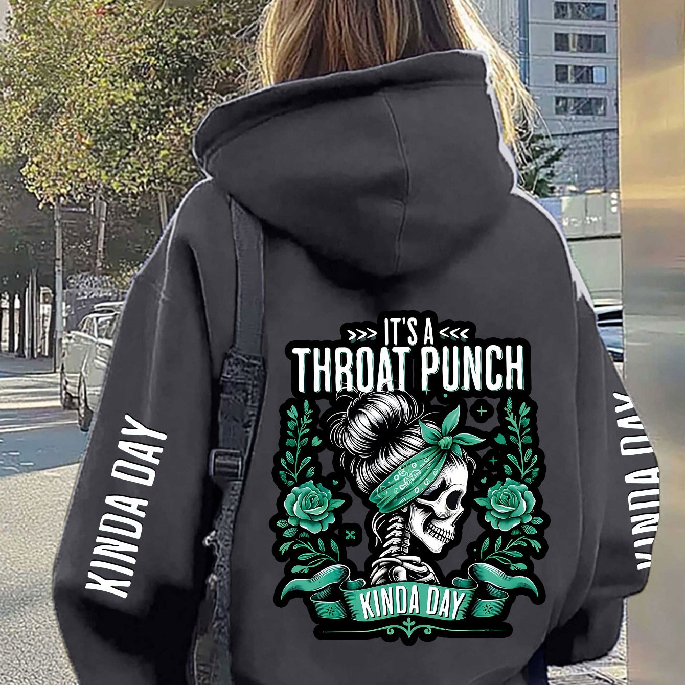 Large Hooded Sweatshirt with Green Rose Skull and American Retro Print