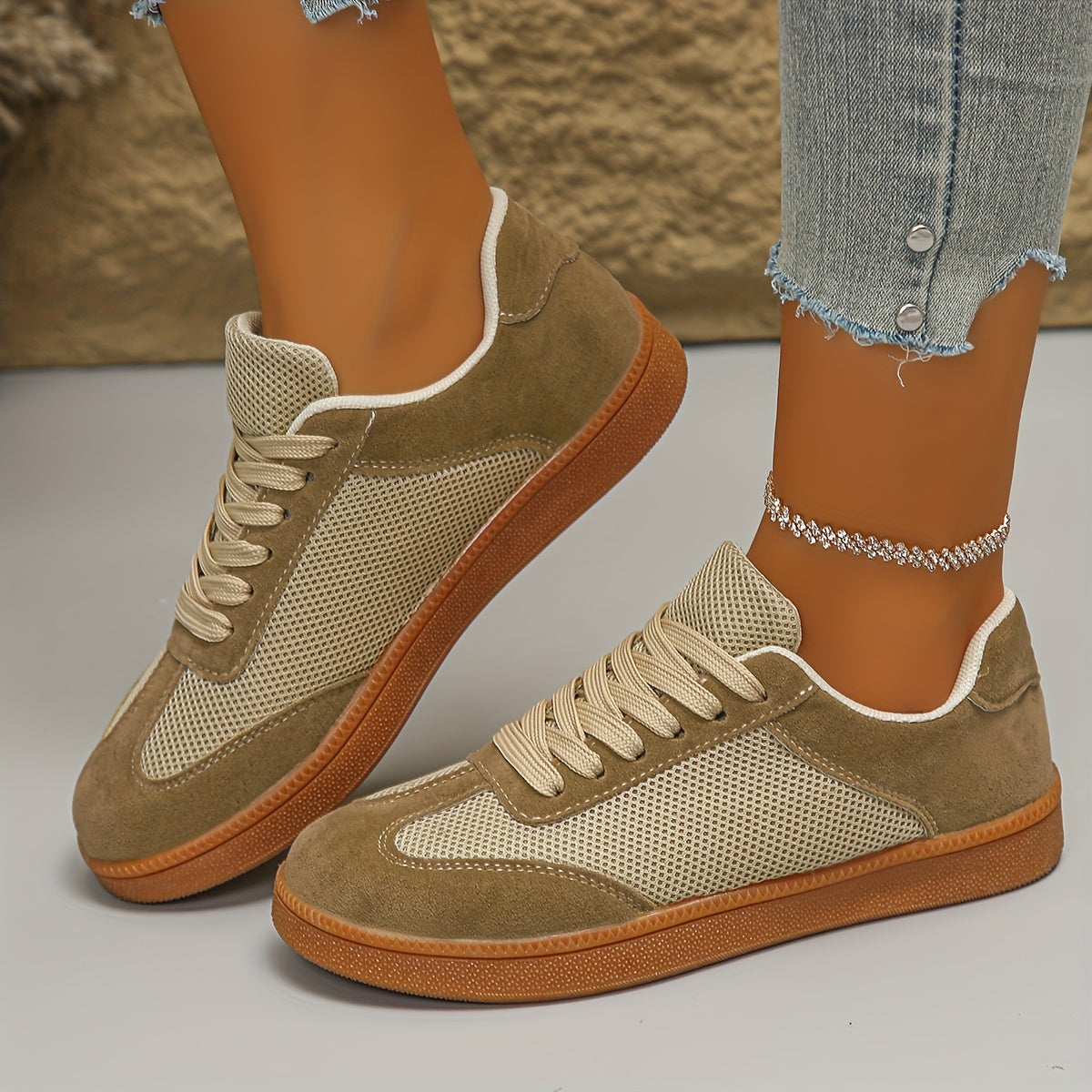 Women's Trendy Flat Casual Sneakers