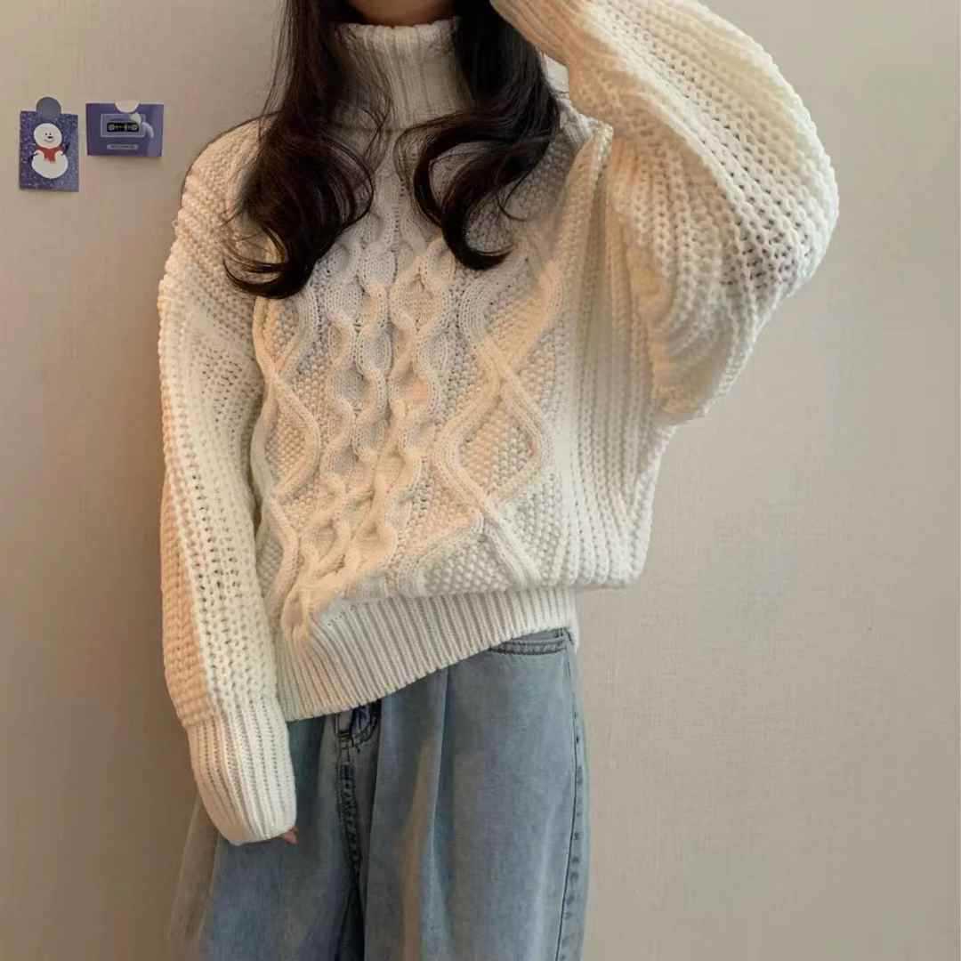 Retro Autumn and Winter Turtleneck Sweater Twisted Short Long-sleeved Sweater Top