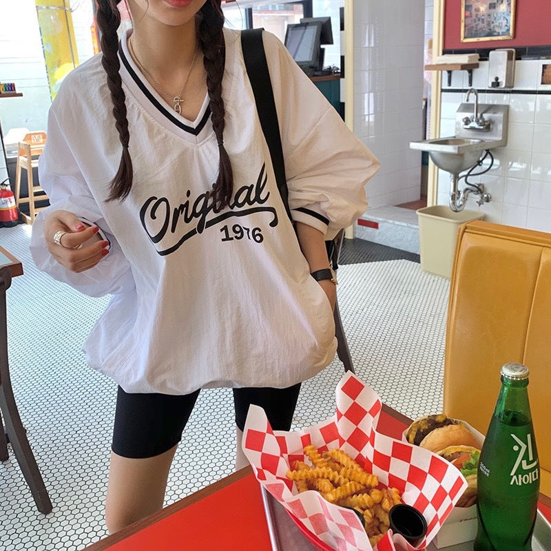 Korean Style V-Neck Printed Loose Long Sleeve Sweatshirt