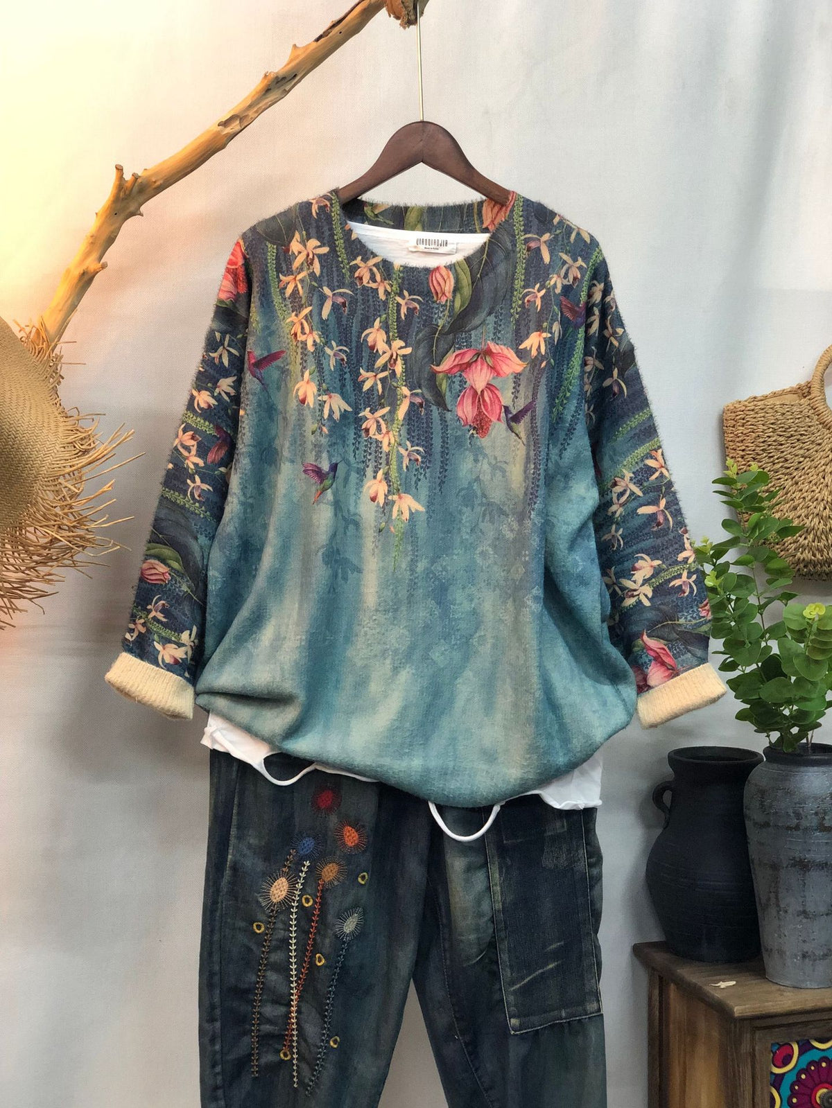 New Women's Loose-fitting Round-neck Sweater for Outerwear