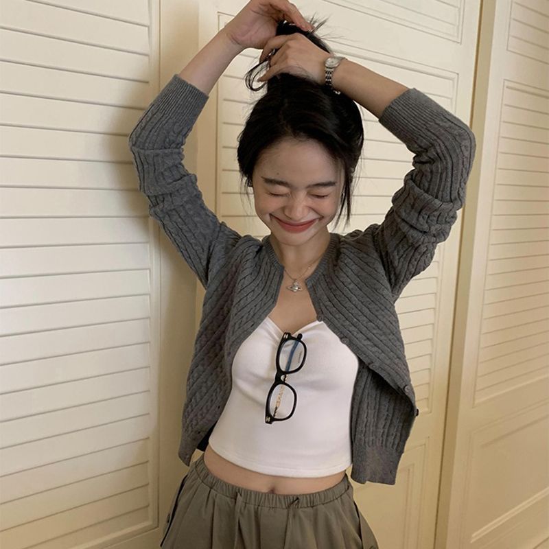 Solid-color Versatile Round-neck Cable-knit Cardigan