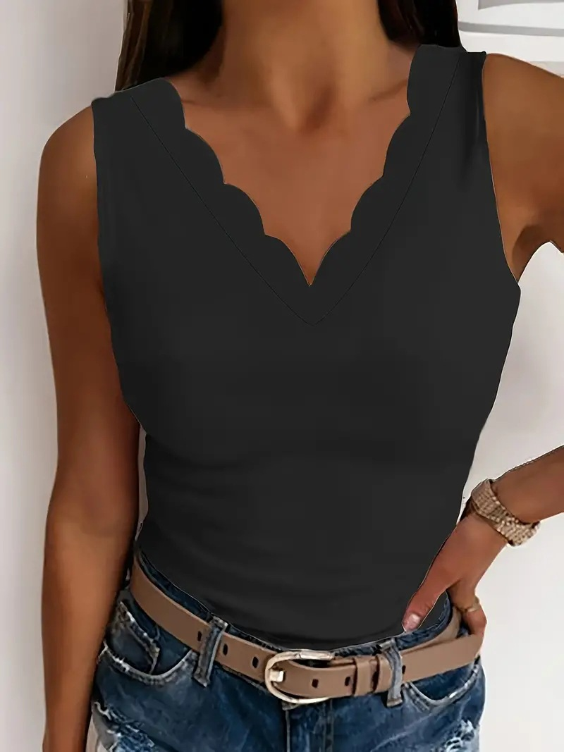 Plus Size V-Neck Camisole with Scallop Edge