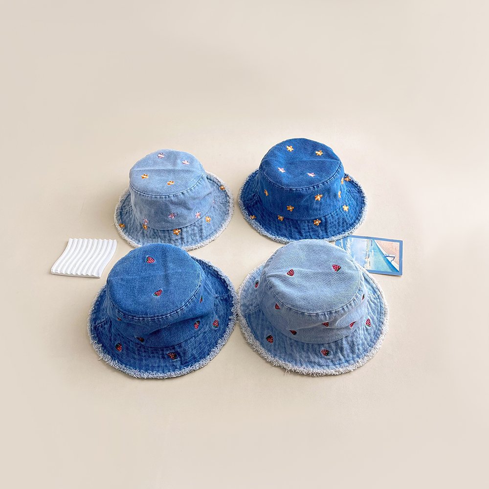 Retro Denim Fisherman Hat with Embroidered Flowers