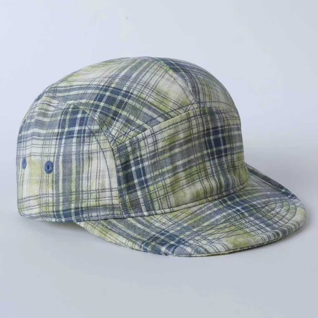 Japanese-Style Gradient Checkered Baseball Cap