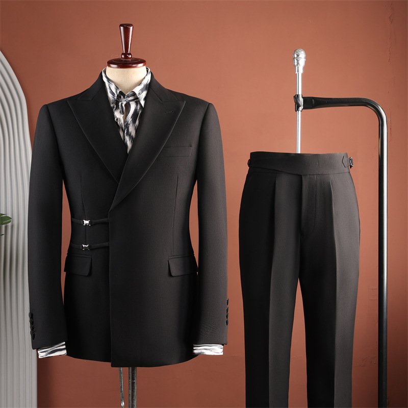 Elegant 2-Piece Suit