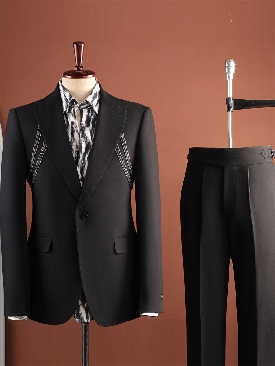 Elegant 2-Piece Suit