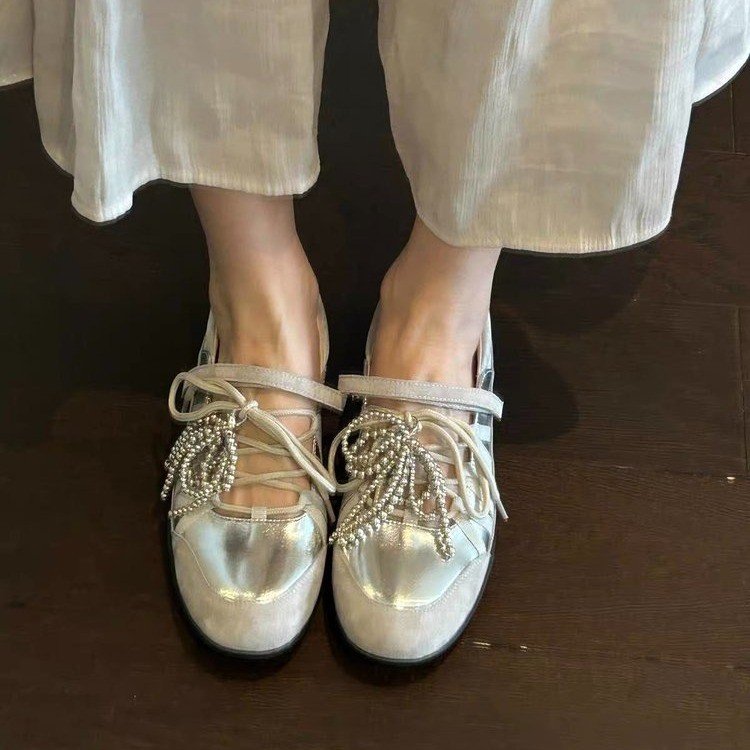 Retro Chic Flats