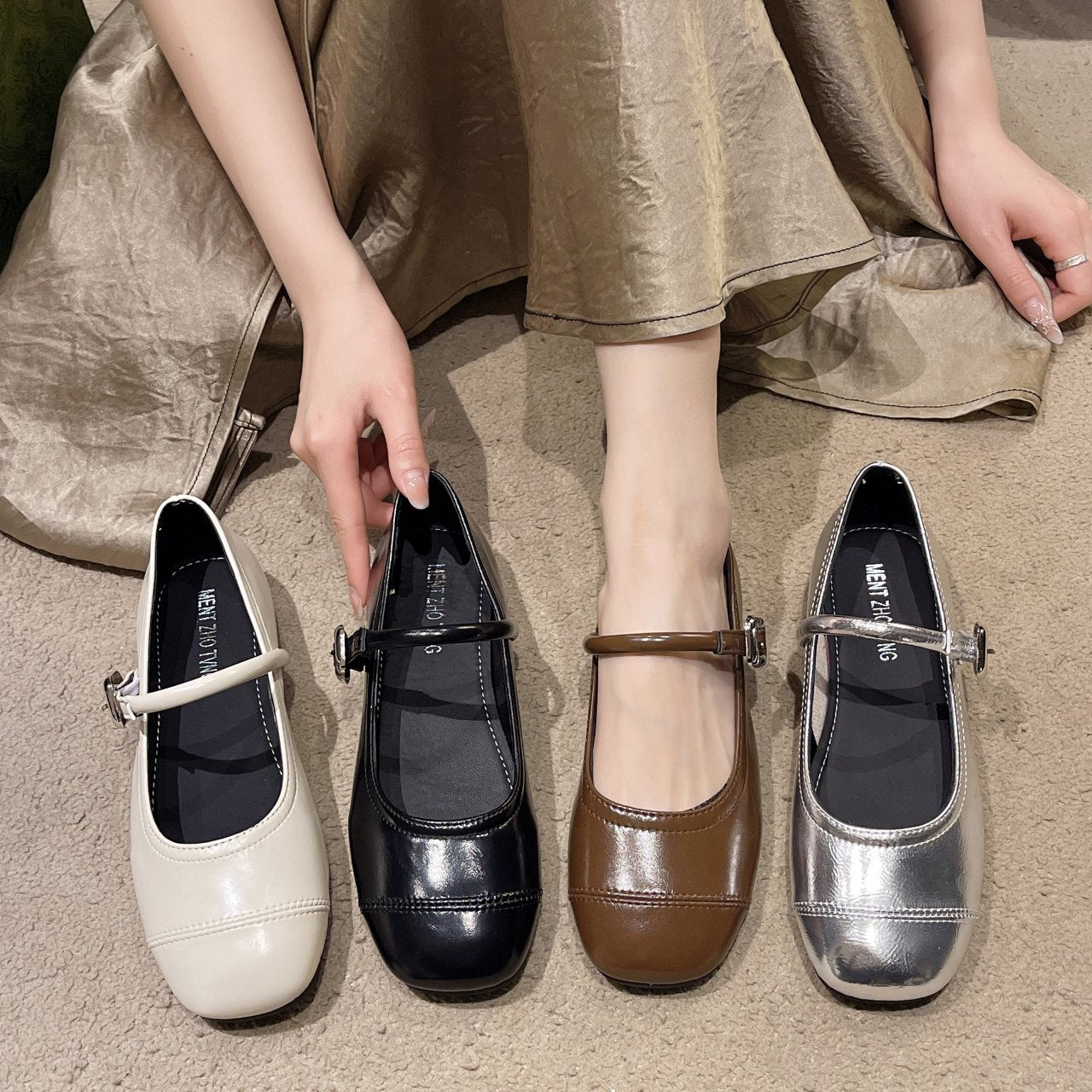 Vintage Style Adjustable Flat Shoes for Women