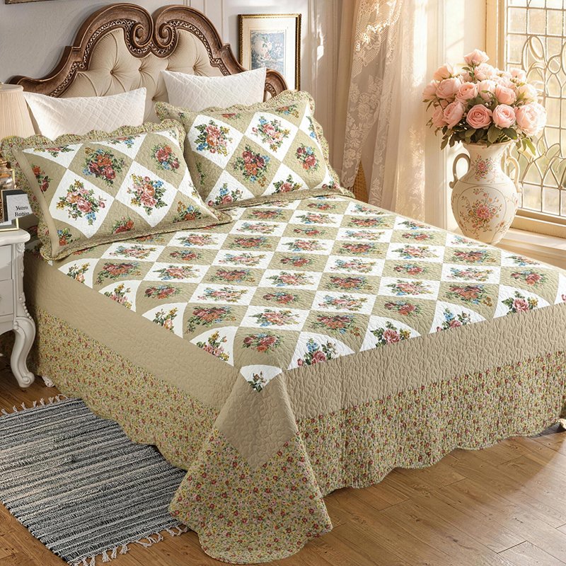 Classic Vintage Floral Patchwork Bedspread Set - 3-Piece Reversible Bedding for Full Queen
