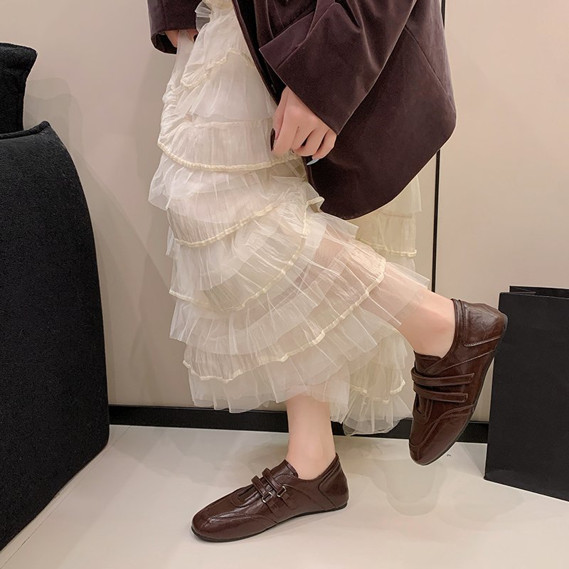 Spring Flat Leather Mary Jane Shoes for Women - Versatile Board Shoes