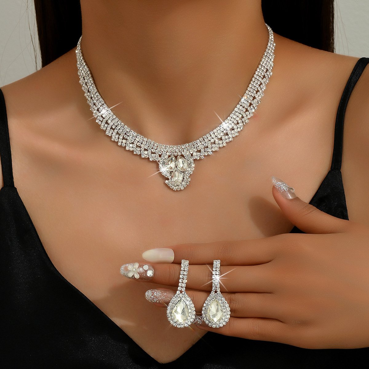 Luxury Water Drop Earrings Necklace Set, High-End Bridal Jewelry