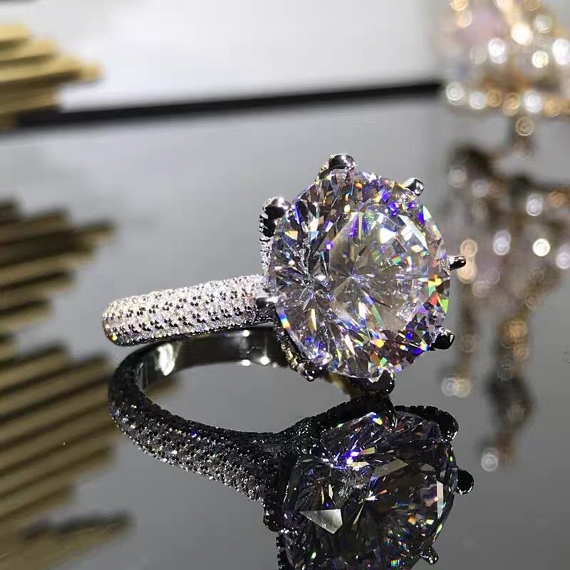 Elegant 6.5 Carat Moissanite Ring Set with Diamonds