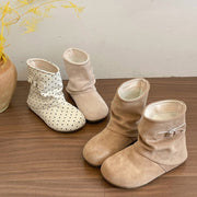 Women's Flat Heel Boots for Versatile Style
