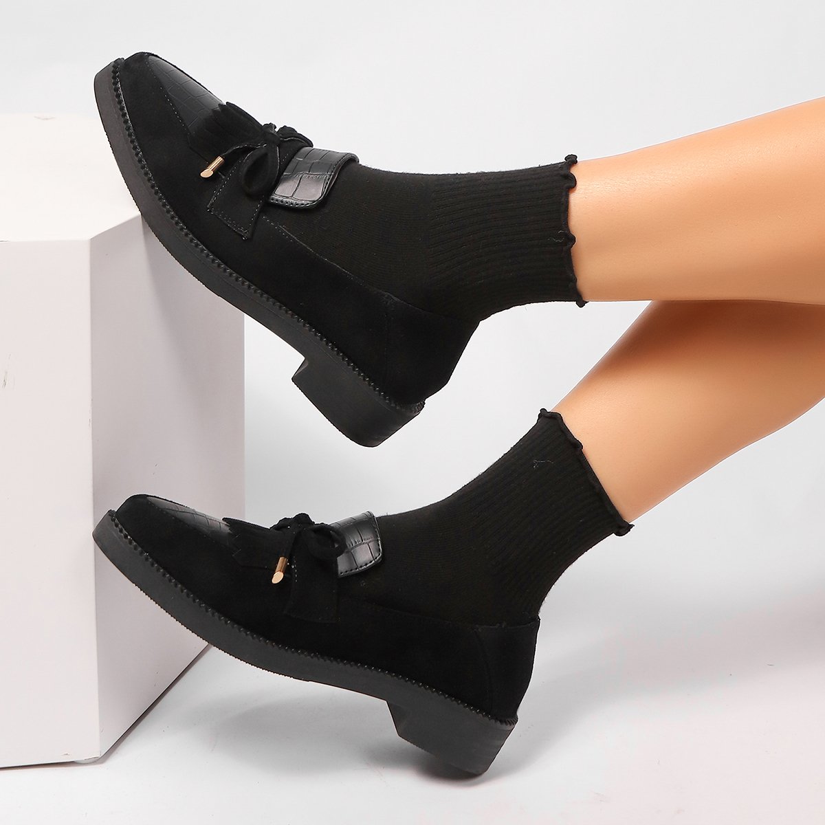 Spring Black Bow Slip-On Loafers for Women
