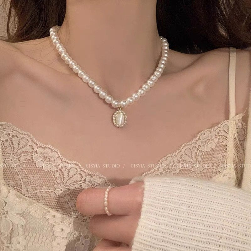 Pearl Choker Necklace for Women