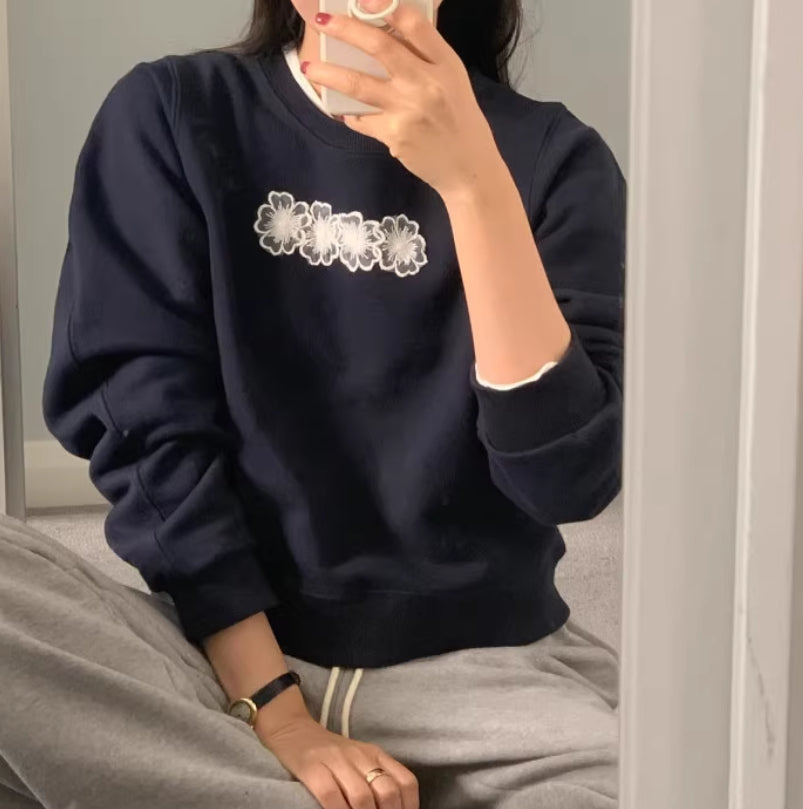 Floral Embroidered Long Sleeve Pullover Hoodie