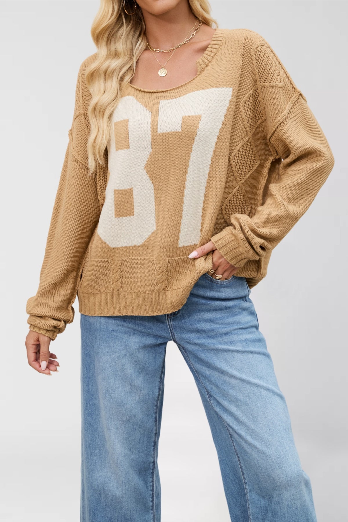 Women's Digital Contrast Color Knitted Pullover Loose-fitting Long Sleeves Sweater