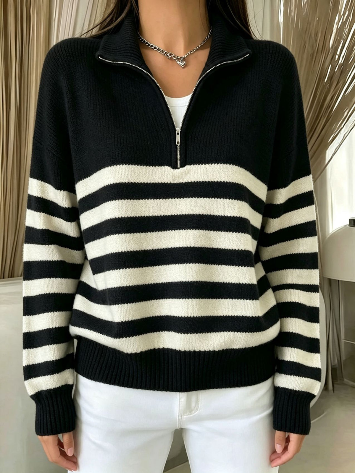 Womens Color-block Sweater with a Half-chain-link Pattern