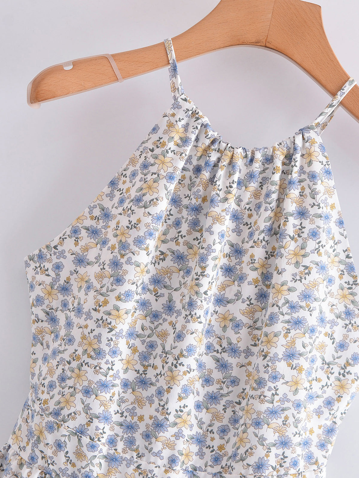 Chic Backless Printed One-Piece Romper with Lace-Up Detail