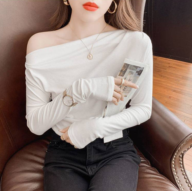 Off-Shoulder Pleated Slimming Top for Chic Commuting