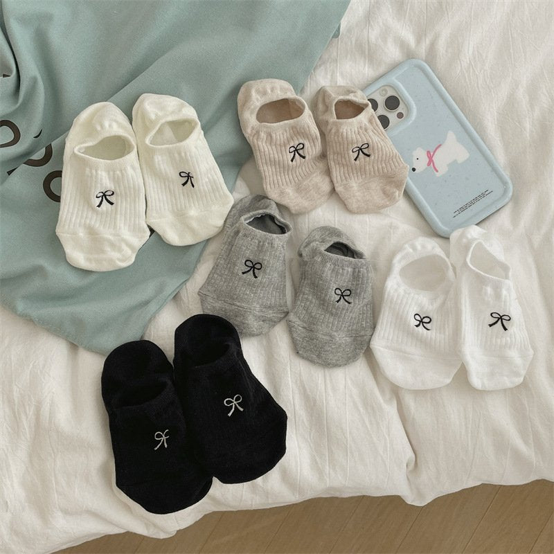 Comfortable Invisible Low-cut Cotton Socks for Women