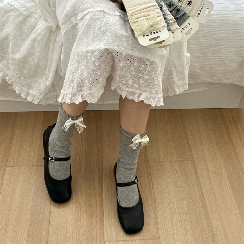 Breathable Floral Socks for Women - Mid-calf Length, Sweat Absorbing, Loose Fit