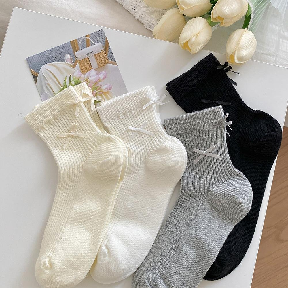 Cute Bow Boneless Seam Socks for Women