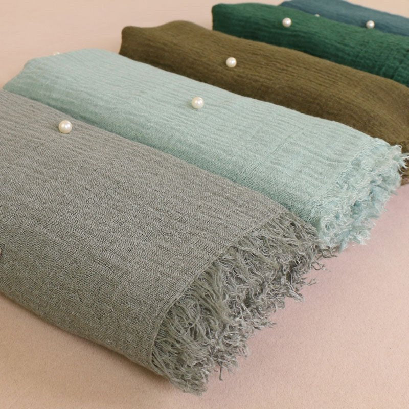 Soft Monochrome Scarf for Women