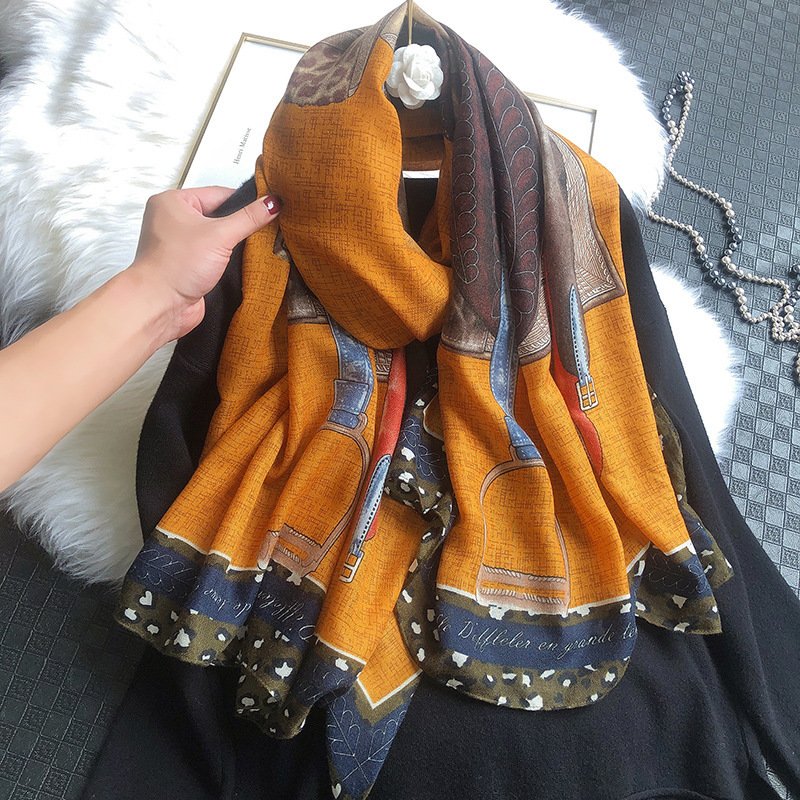 Geometric Houndstooth Scarf for Women - Warm and Stylish Shawl