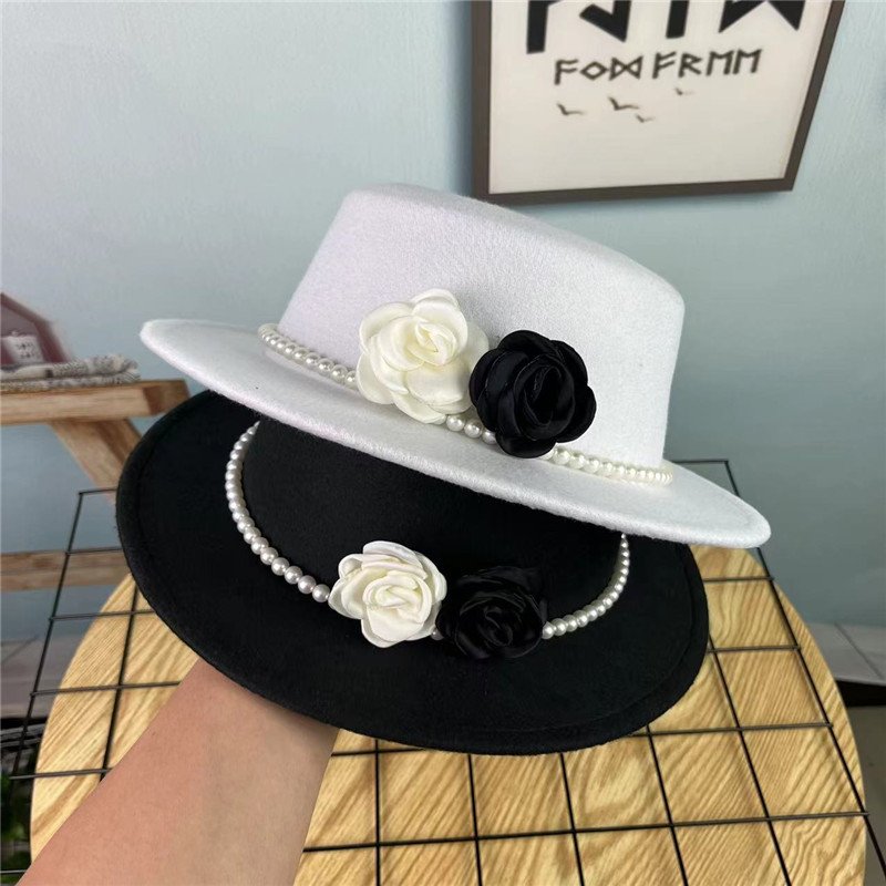 Chic Woolen Flat Hat