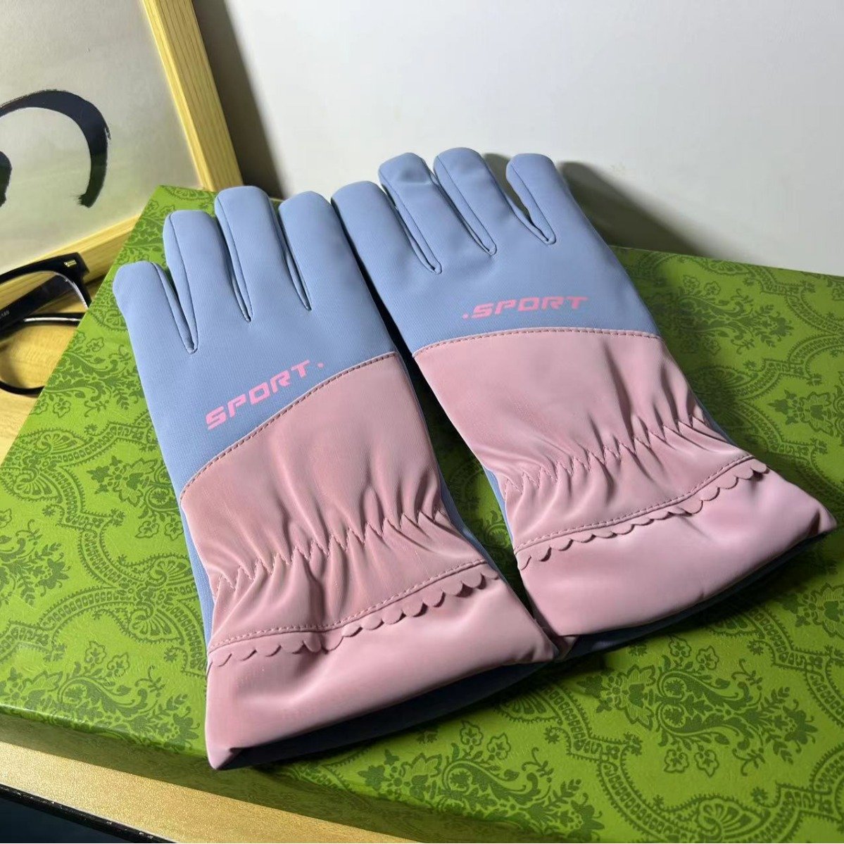 Warm Touchscreen Windproof Gloves for Women