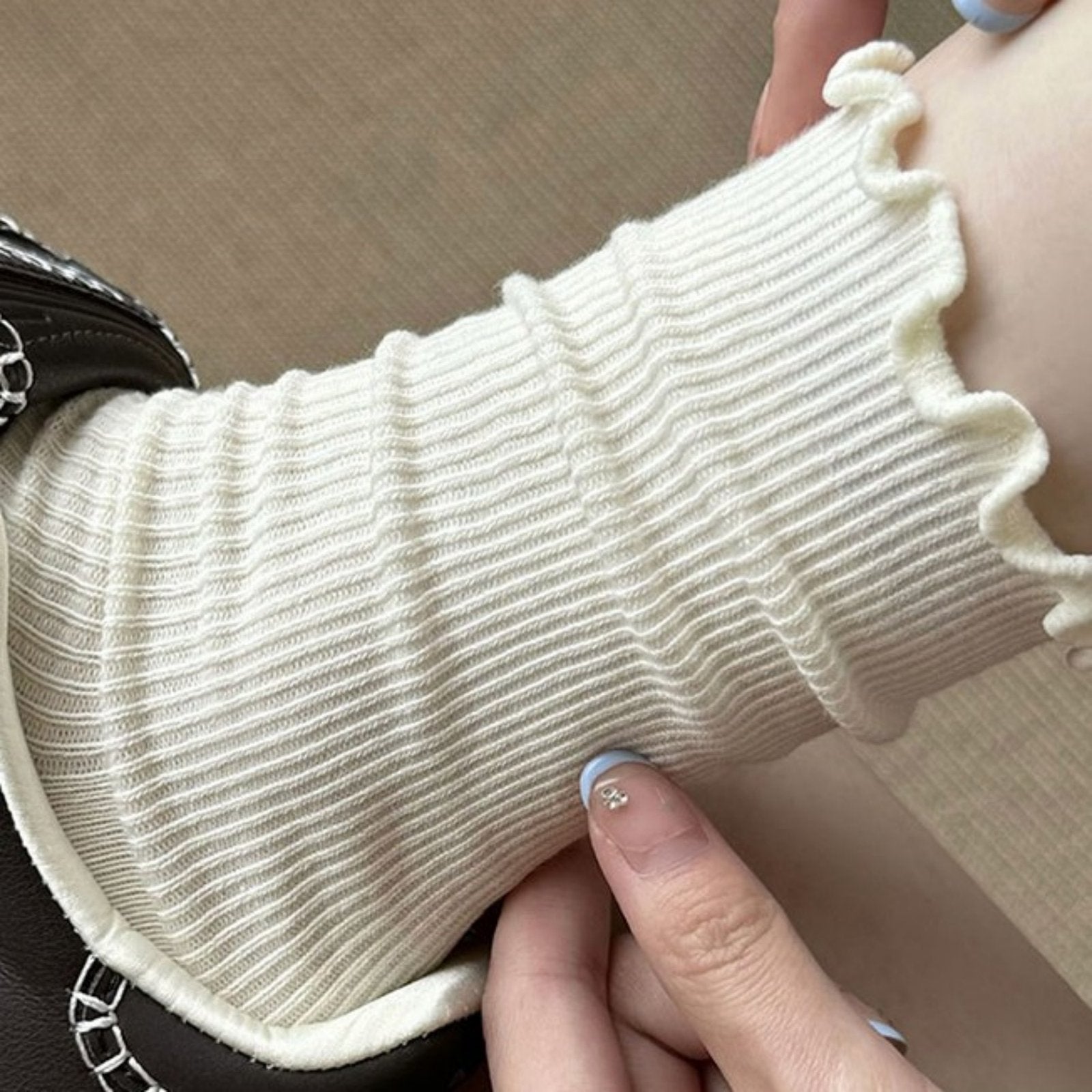 Moisture-Wicking Tube Socks for Women
