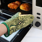 Thermal BBQ Gloves for Women - Cartoon Crocodile Design