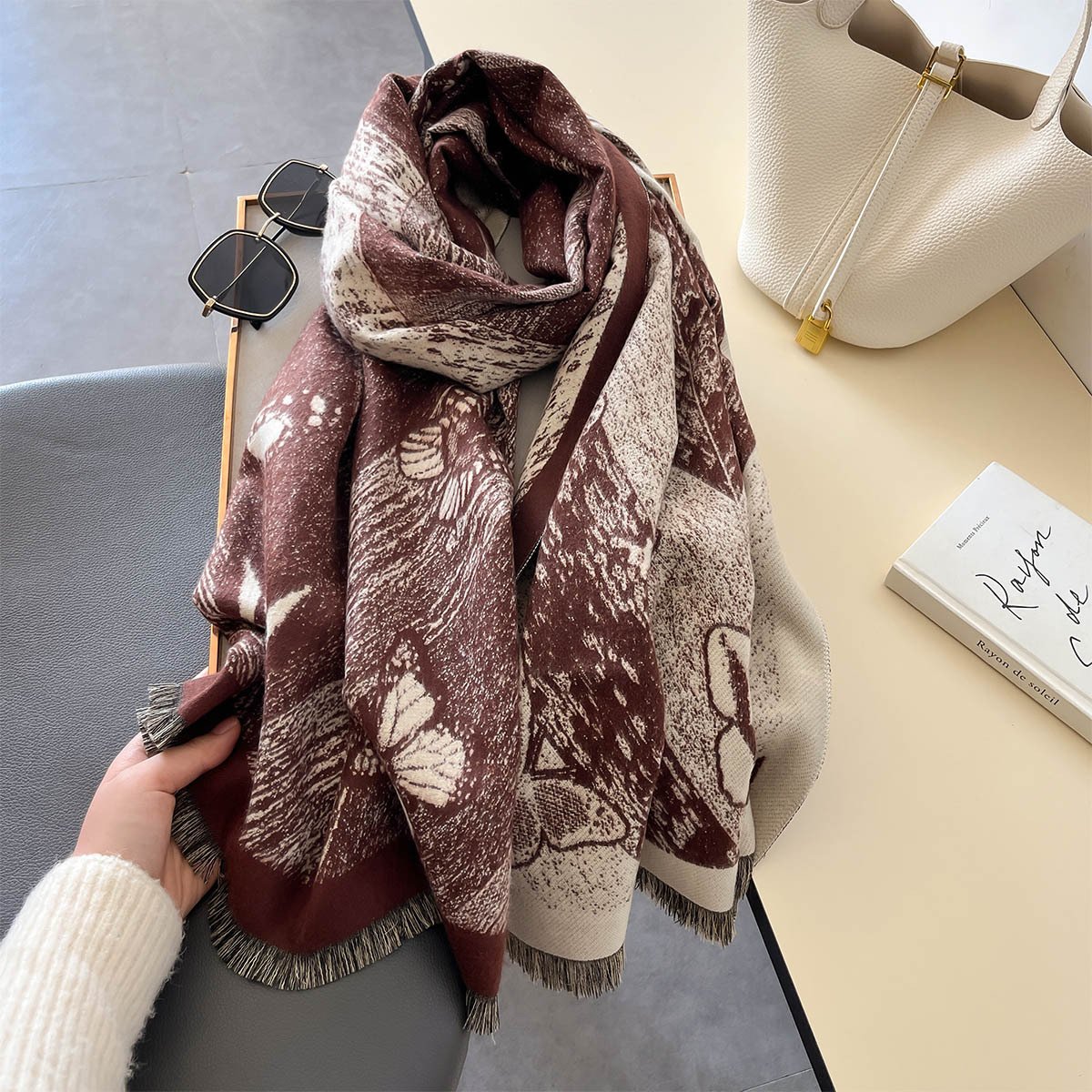 Warm Dual-Sided Scarf