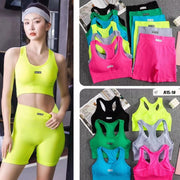 Women's Yoga Sports Suit with Chest Pad and Shockproof Hip Pocket