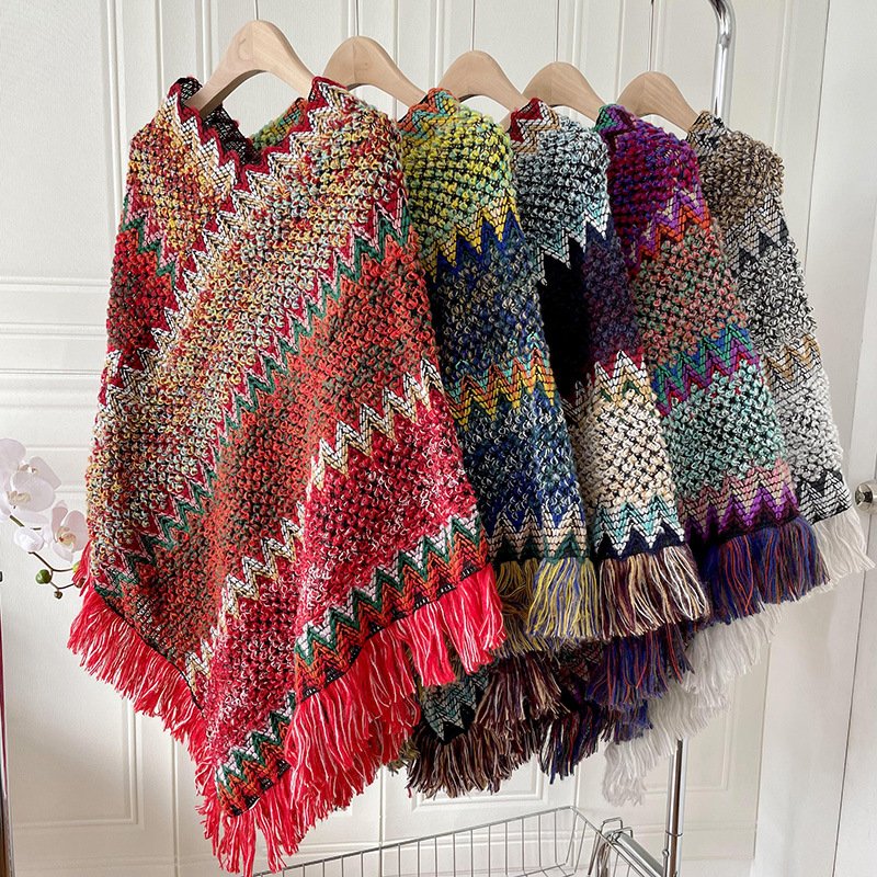 Stay Warm in Style with this Jacquard Shawl Scarf