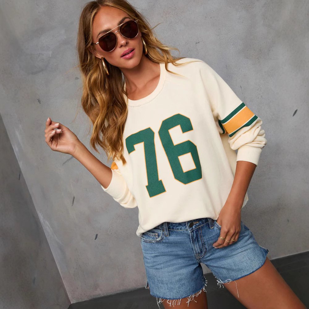 Vintage Letter Sweatshirt - Cozy Casual Wear