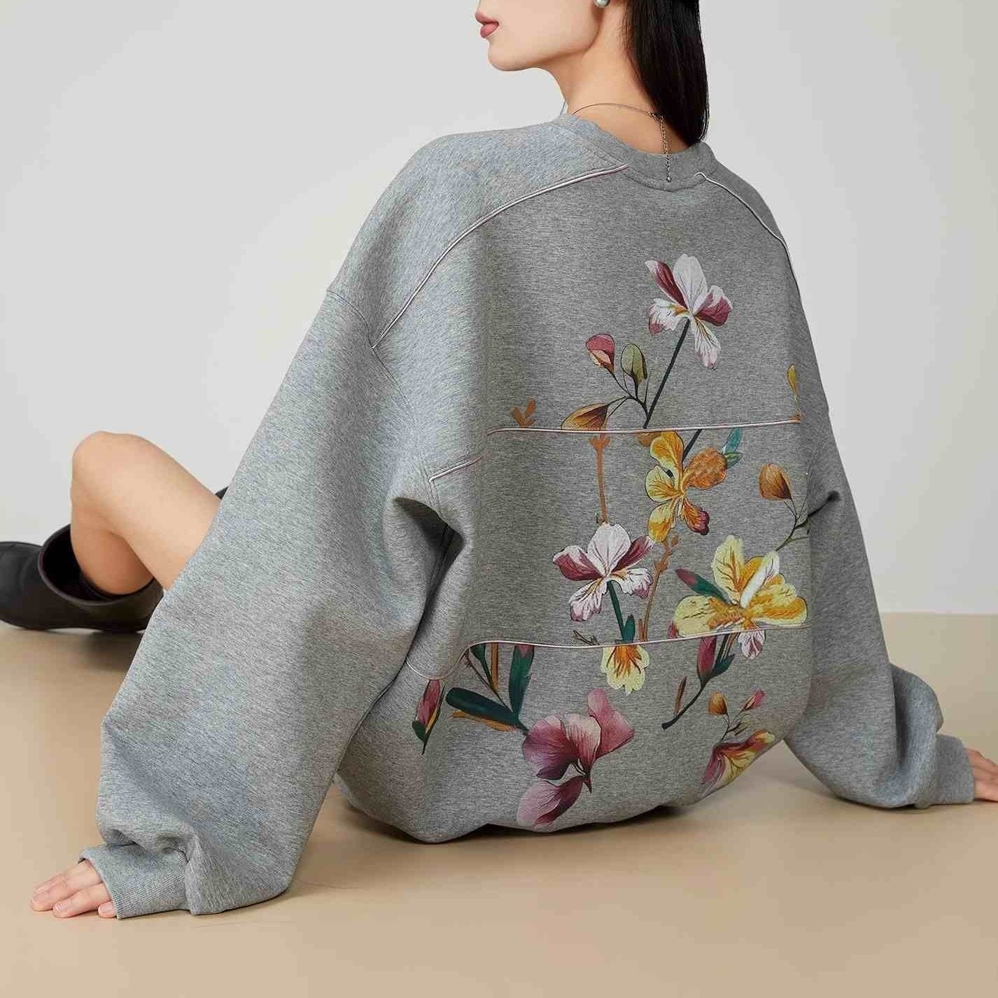 Cozy Crew Neck Sweatshirt for Women