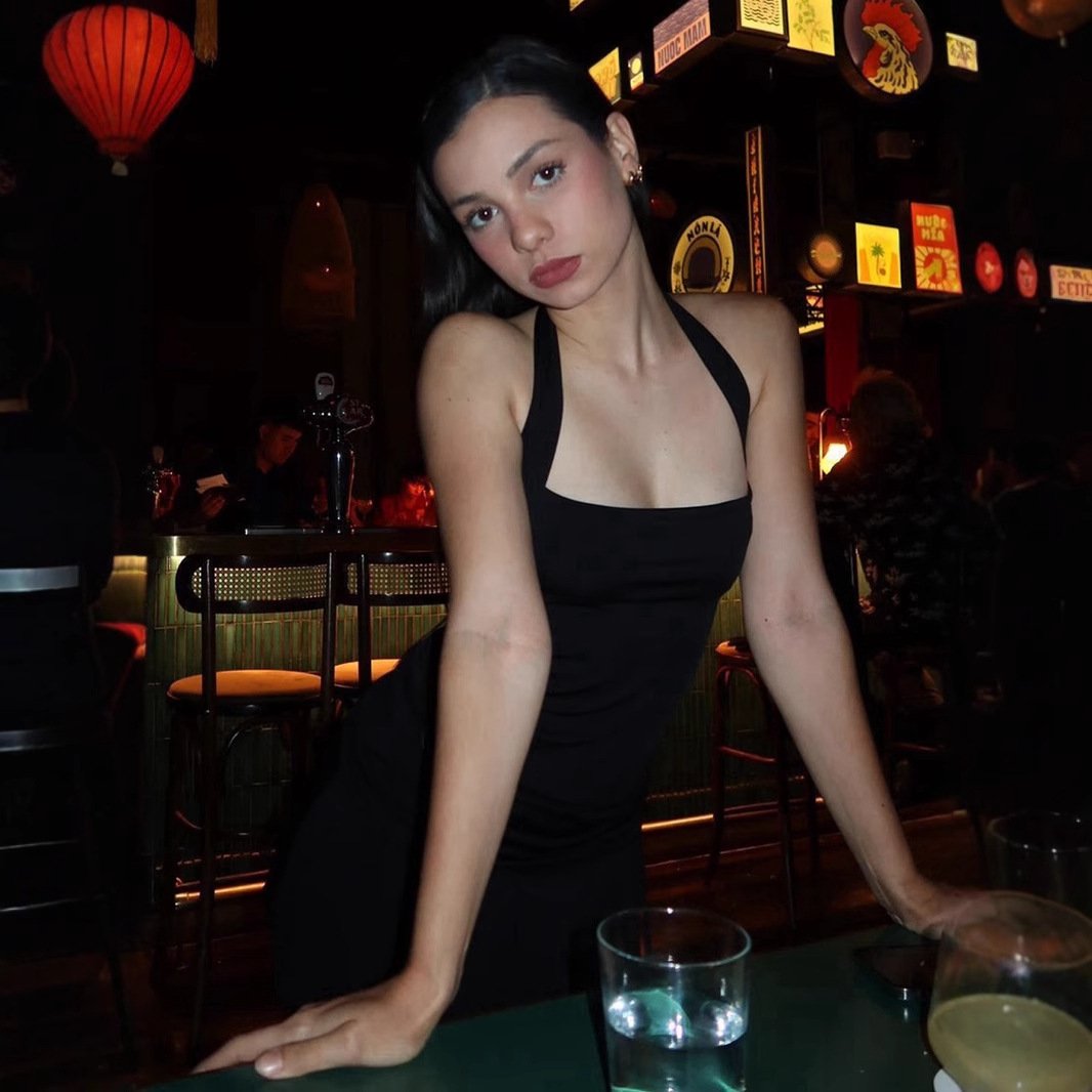 Elegant Halter Neck Streetwear Top for Women