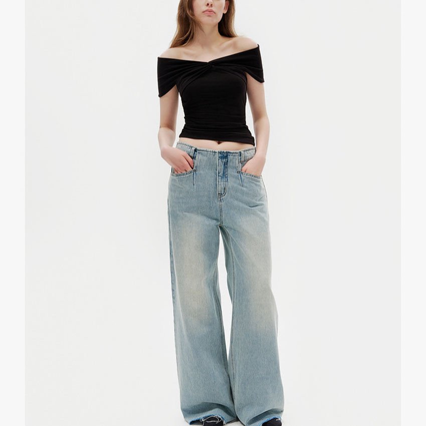 Pleated Short Sleeve Slim Fit Top