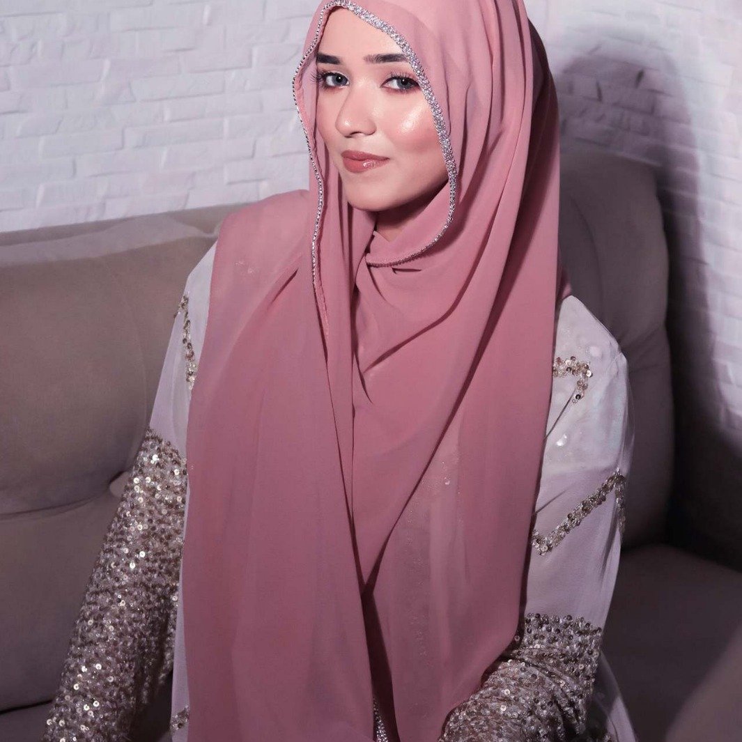 Fashionable Chiffon Scarf for Women
