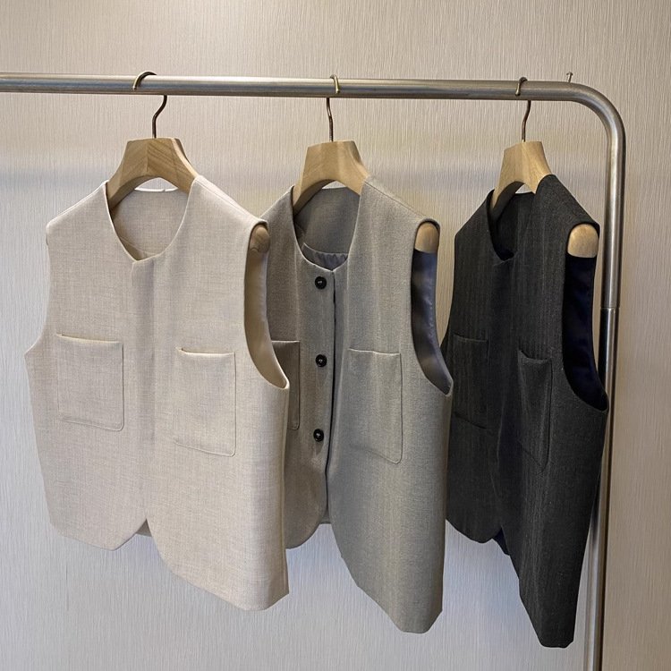 Women's Sleeveless Vest for Warm Weather