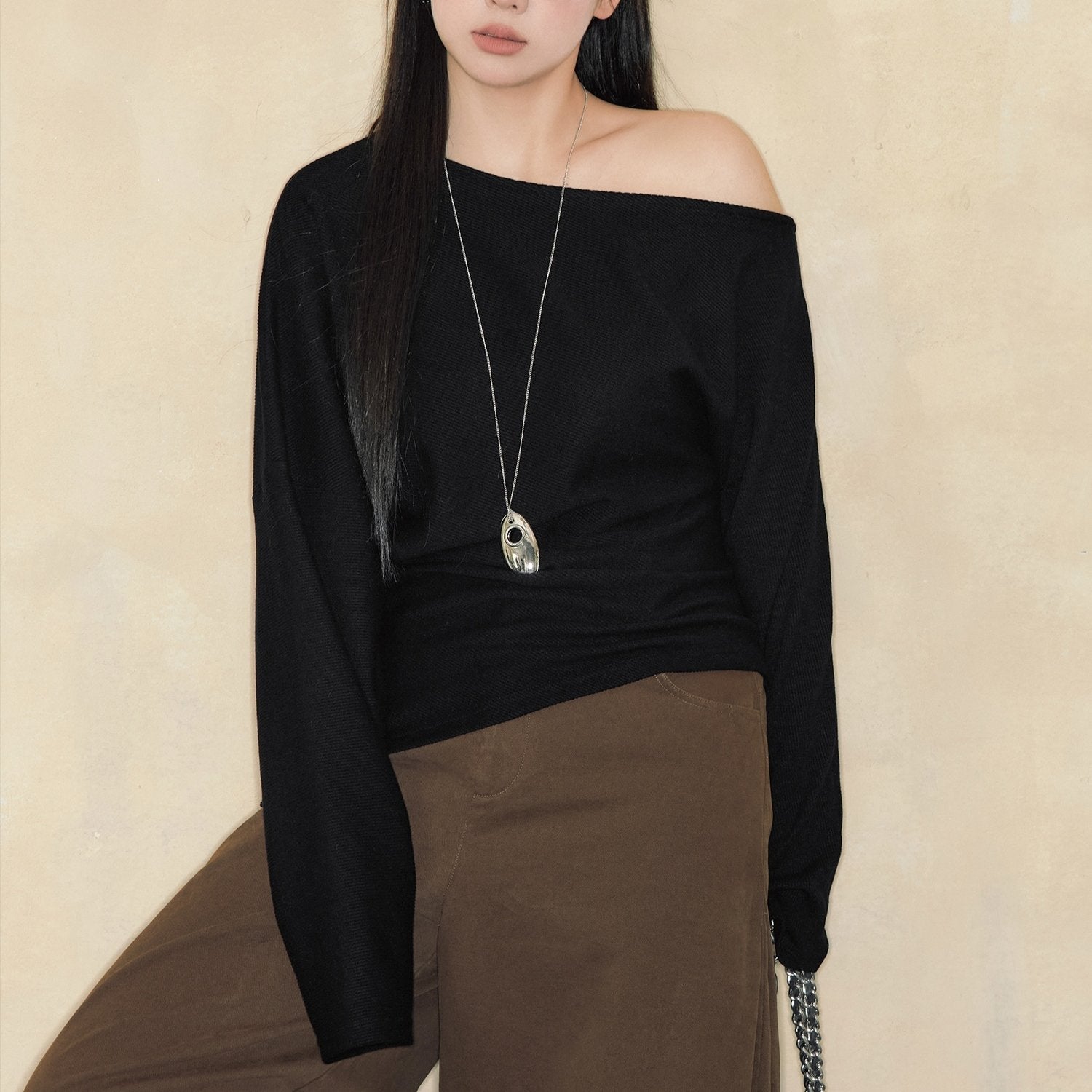 Plus Size One-Shoulder Long-Sleeve Chic Top