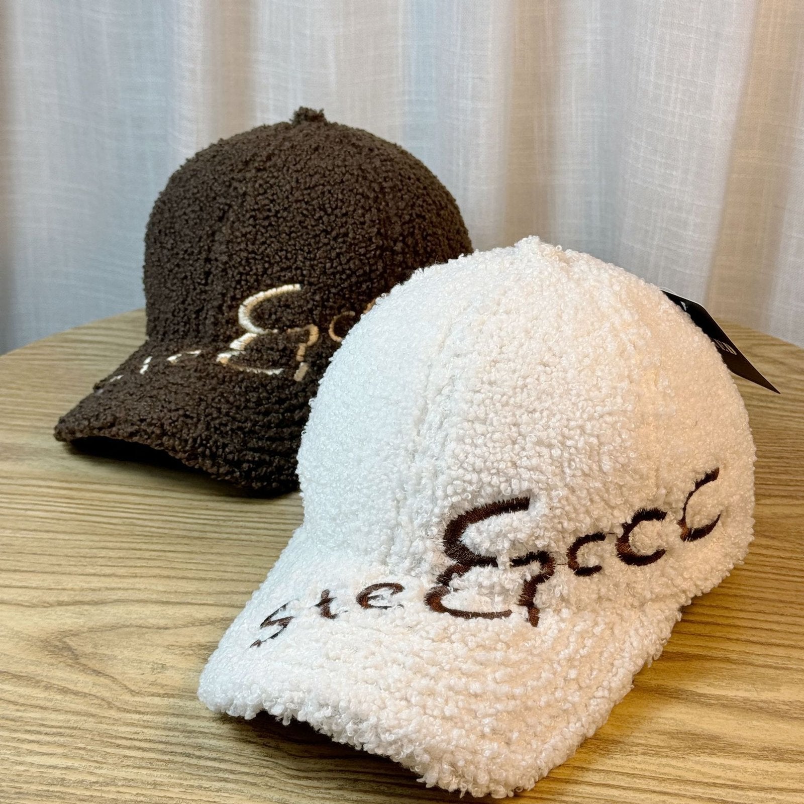 Winter Warm Lamb Fur Embroidered Cap for Women