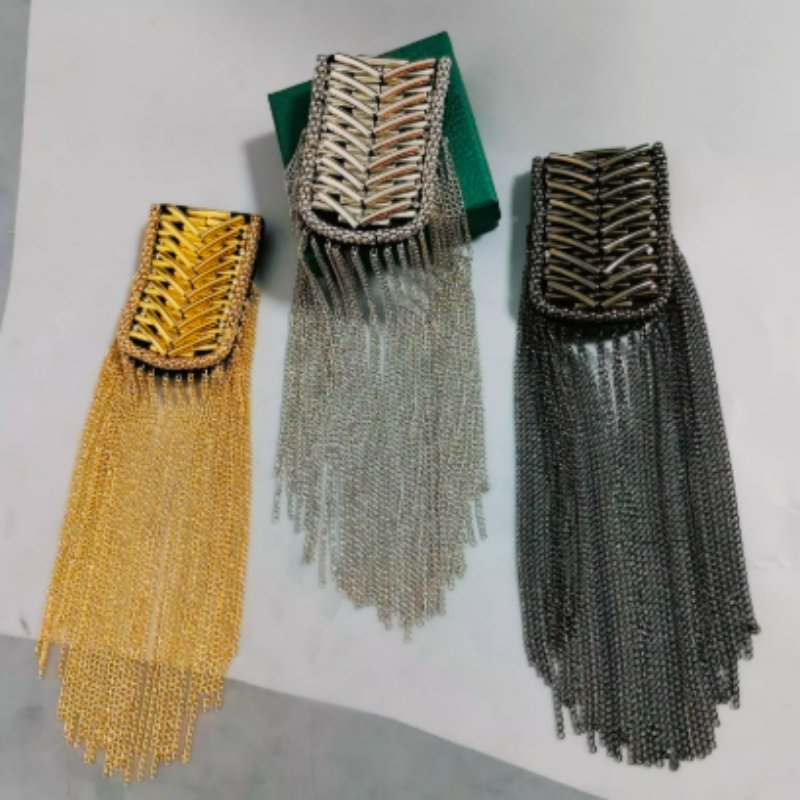 Retro Epaulet Ornament with Tassel