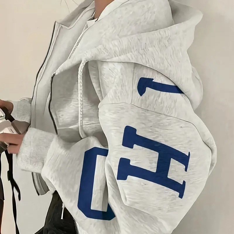 Cozy Oversized Hoodie with Bold Letter Graphic