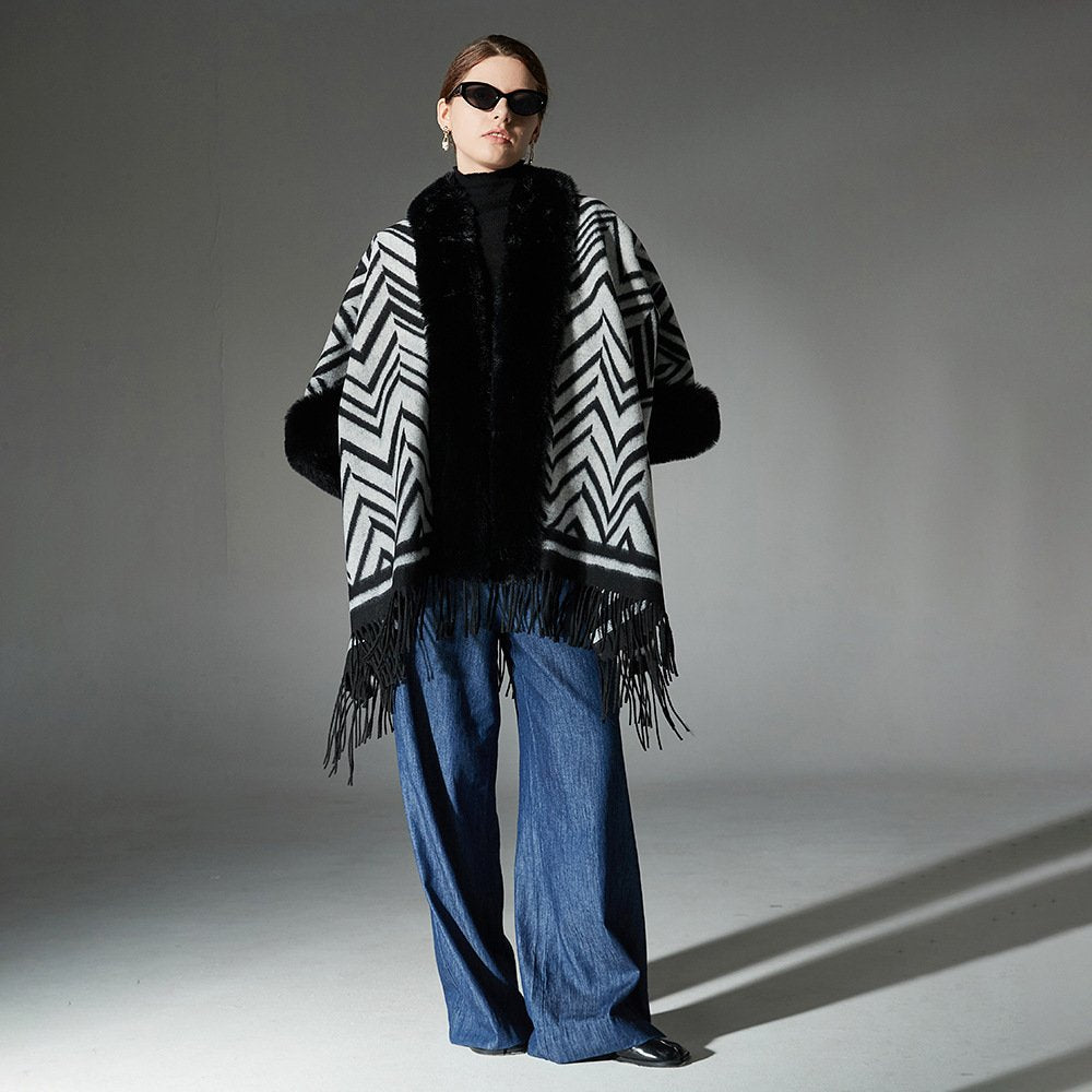 Warm Fur Collar Shawl