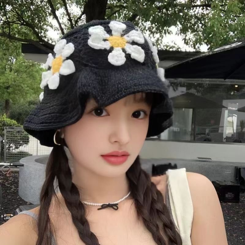 Retro Knitted Yarn Flower Hat and Cap