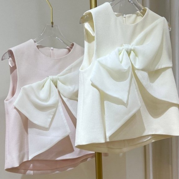 Stay Cool in Style with Bow Sleeveless Vest Top